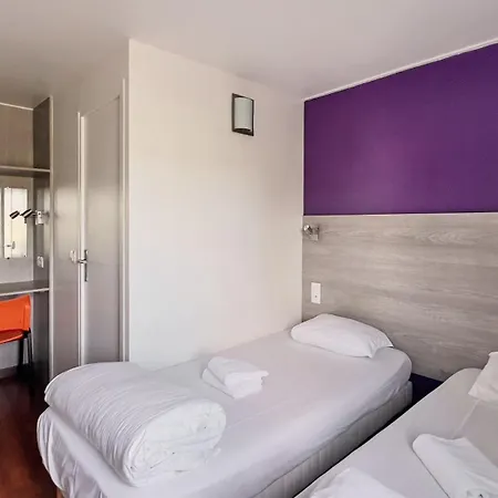 Fasthotel La Roche-sur-yon Hotel 2*