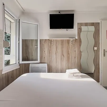 Hotel Fasthotel La Roche-sur-yon Un Fh Confort