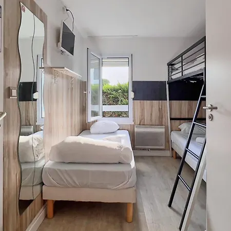 Fasthotel La Roche-sur-yon Hotel 2*